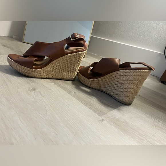 American Eagle wedge heels size 7 1/2 - Picture 2 of 4